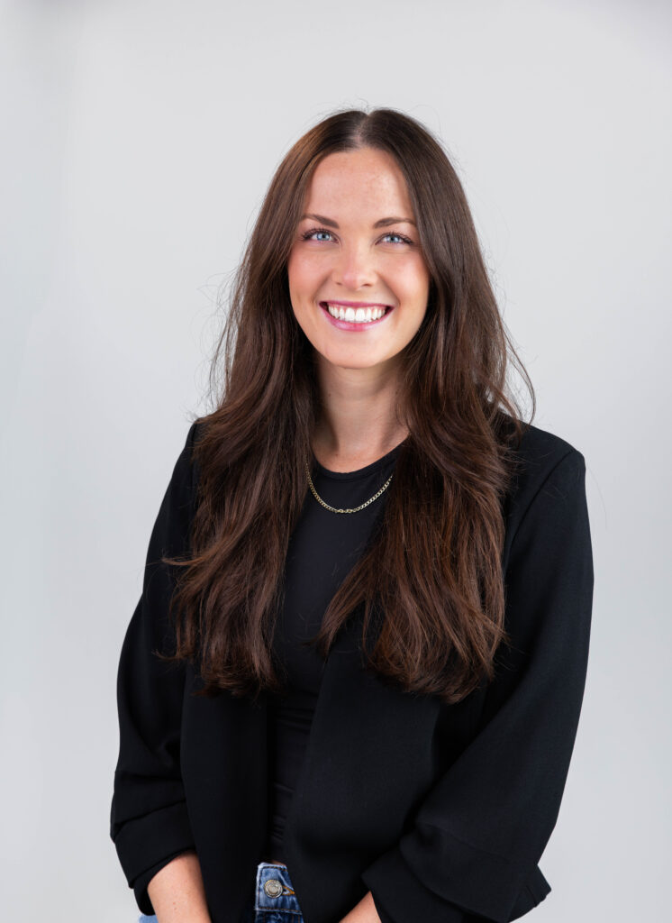 Headshot of Alexandra Will