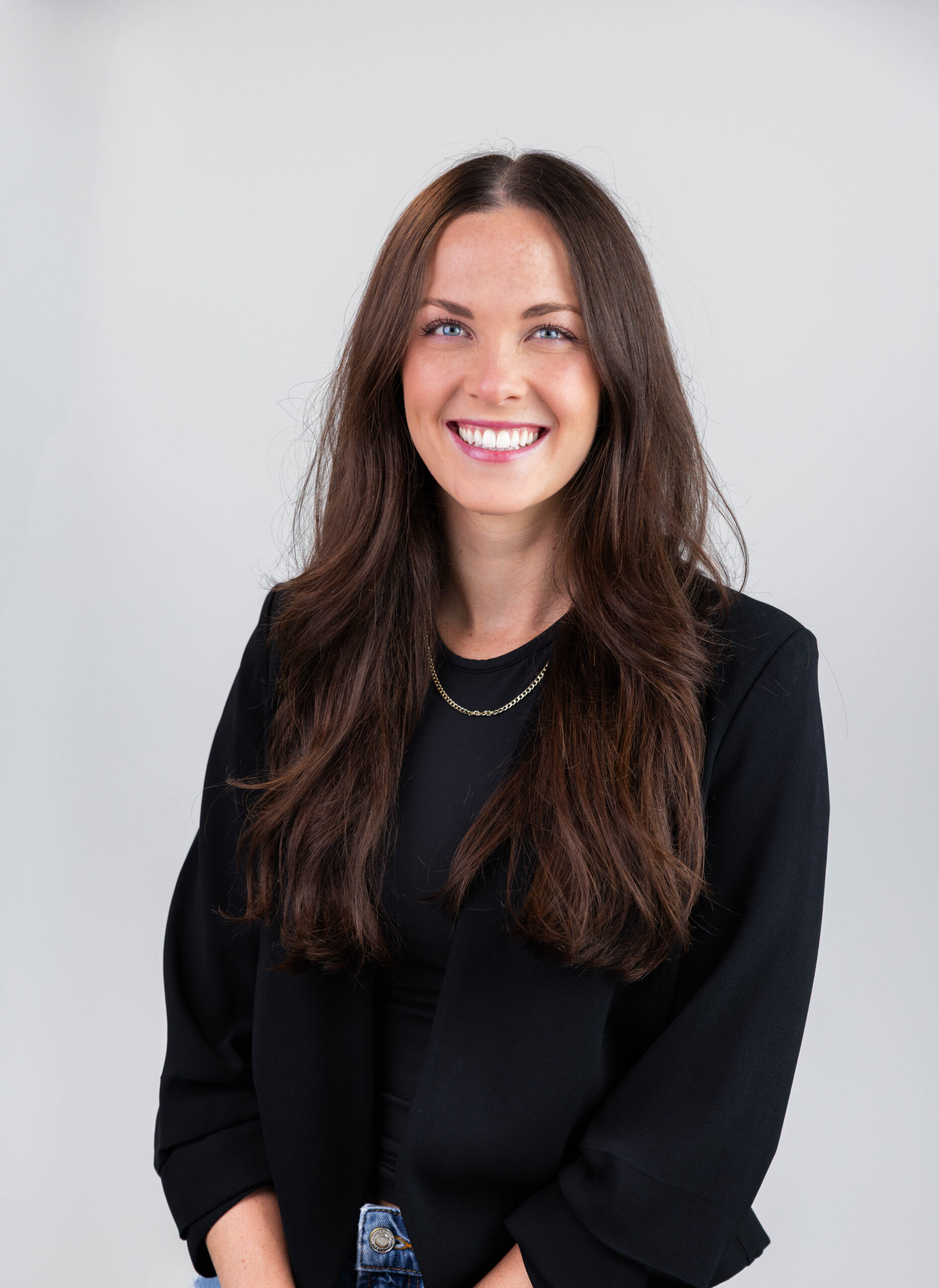 Headshot of Alexandra Will